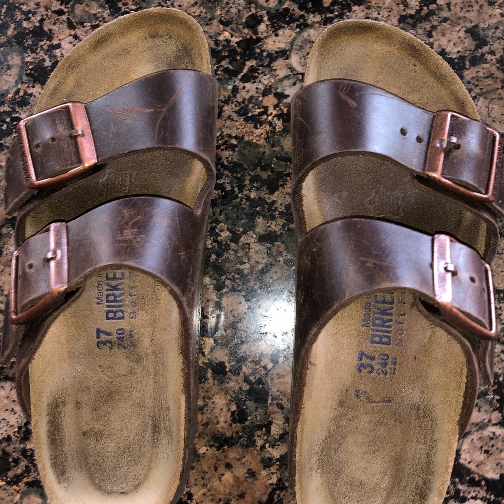 Soft footbed Birkenstock’s in brown size 37